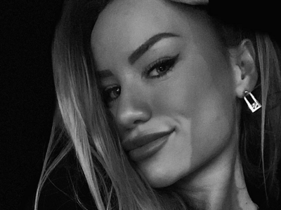 alenatease naked stripping on cam for live sex video chat