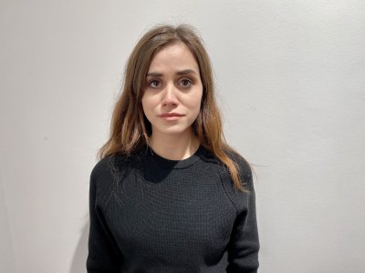 AmandaGraft naked stripping on cam for live sex video chat