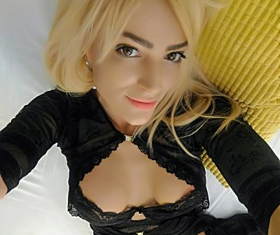 amy_live naked stripping on cam for live sex video chat