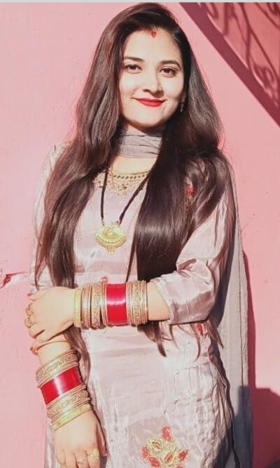 Areema_Honey naked stripping on cam for live sex video chat