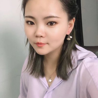 Aviva18 naked stripping on cam for live sex video chat