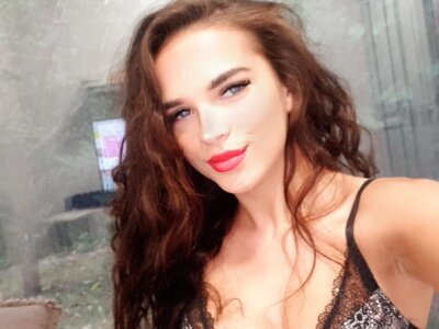 aymeet33n naked stripping on cam for live sex video chat