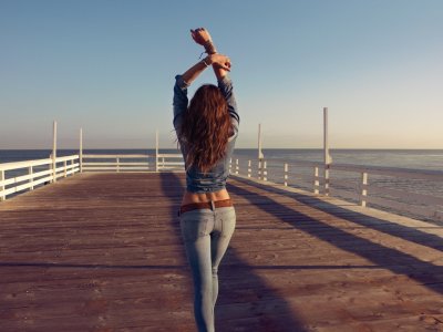 bad__barbie naked stripping on cam for live sex video chat