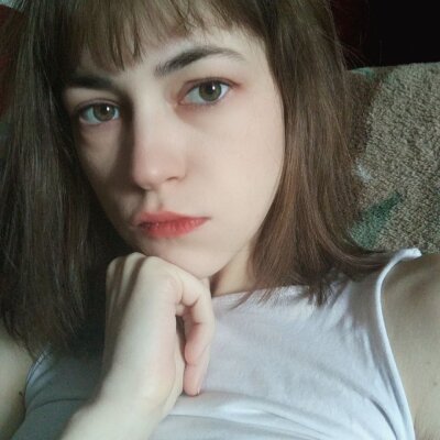 barbarian_girl naked stripping on cam for live sex video chat