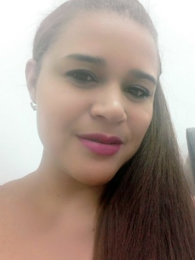 becca_garcia naked stripping on cam for live sex video chat