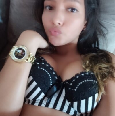 big_girls naked stripping on cam for live sex video chat