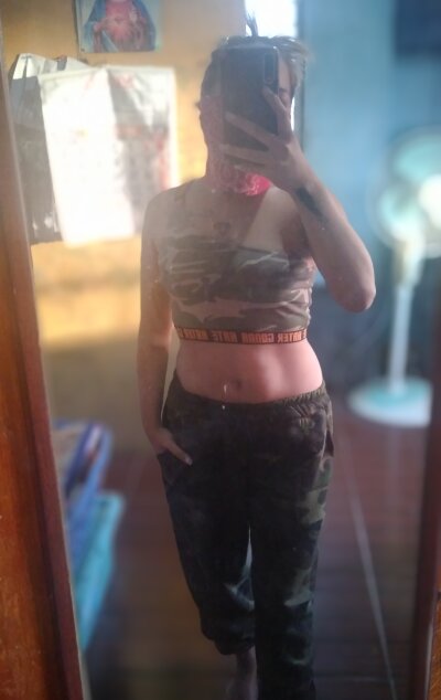 Chanelle408 naked stripping on cam for live sex video chat