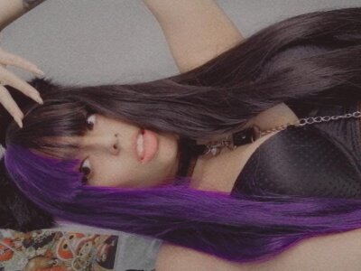 Circe_L naked stripping on cam for live sex video chat