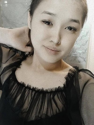 cunningfoxy naked stripping on cam for live sex video chat