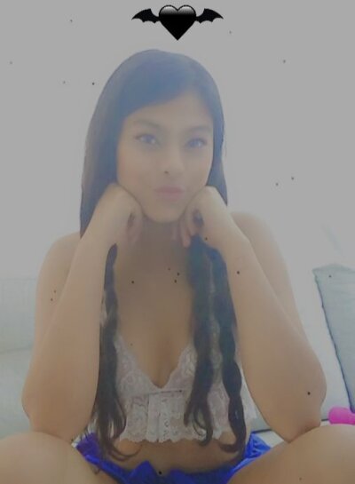 Cute_Cherub naked stripping on cam for live sex video chat