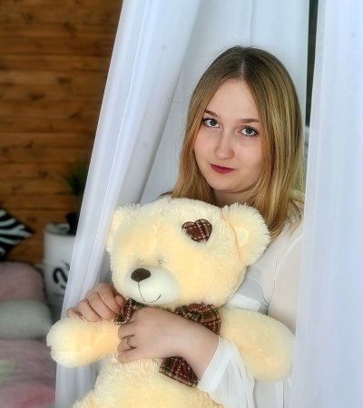 DarleneCook naked stripping on cam for live sex video chat