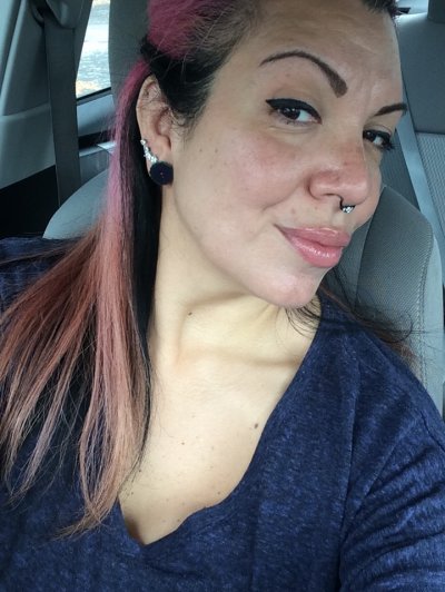 dieseldame1313 naked stripping on cam for live sex video chat
