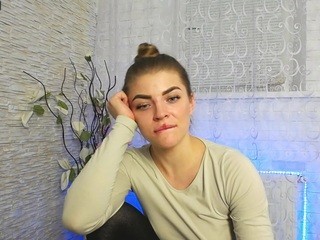 dooonna naked Live Sex Chat Room