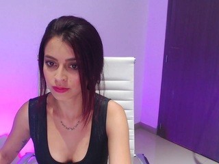 Emmy! naked Live Sex Chat Room