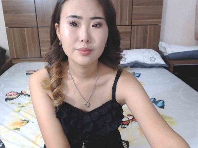 femyda_ naked stripping on cam for live sex video chat