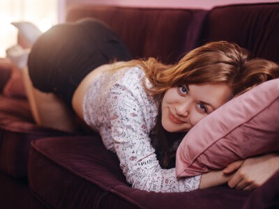 Hope_Rose_ naked stripping on cam for live sex video chat
