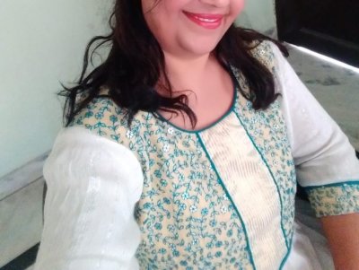 Indian-SavitaBhabhi naked stripping on cam for live sex video chat