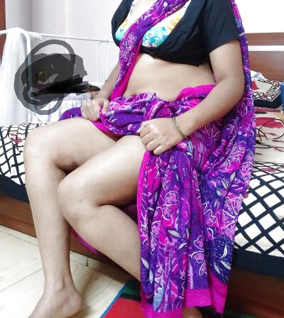 Indian_couple_20 naked stripping on cam for live sex video chat