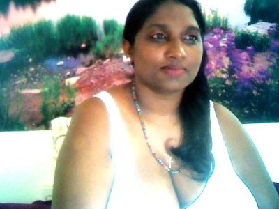 IndianBlu69 naked stripping on cam for live sex video chat