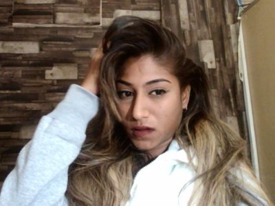 IndianJasmin naked stripping on cam for live sex video chat