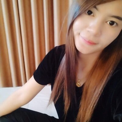 inthira naked stripping on cam for live sex video chat