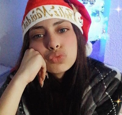 Itssexyqueen naked stripping on cam for live sex video chat
