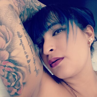 karol_d naked stripping on cam for live sex video chat
