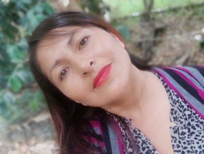 KassandraRoux27 naked stripping on cam for live sex video chat