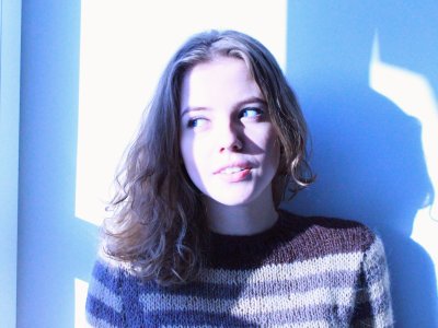 KeenSix naked stripping on cam for live sex video chat