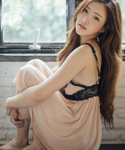kelly_hu naked stripping on cam for live sex video chat