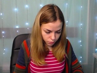 kyliewow naked Live Sex Chat Room