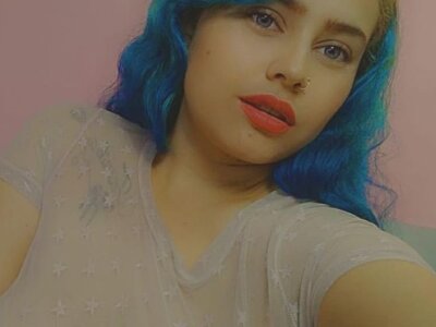 laurenhill naked stripping on cam for live sex video chat