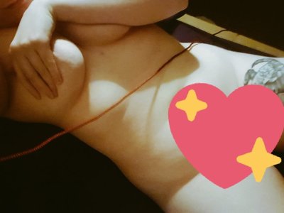 lillithloveme naked stripping on cam for live sex video chat