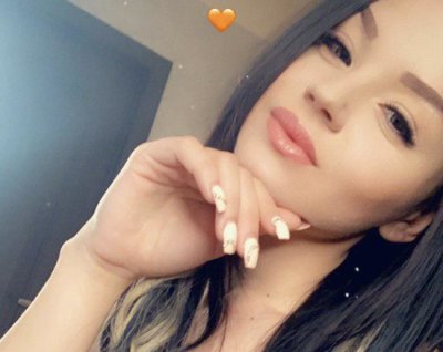 Lily_Carter naked stripping on cam for live sex video chat