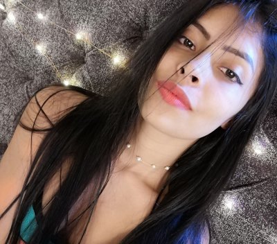linzi_dill naked stripping on cam for live sex video chat