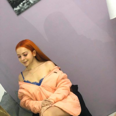 lissa_hamilton naked stripping on cam for live sex video chat
