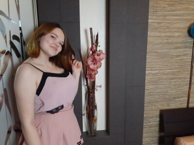 mariachrystal naked stripping on cam for live sex video chat