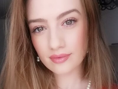 medinaa- naked stripping on cam for live sex video chat