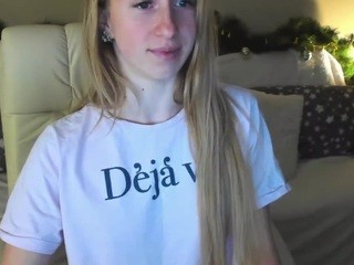 meghanqueen naked Live Sex Chat Room