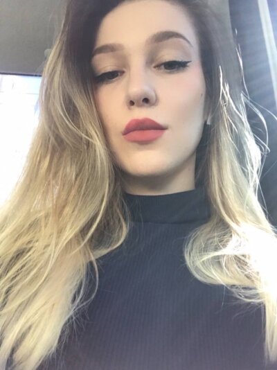 Miss-Elisa naked stripping on cam for live sex video chat