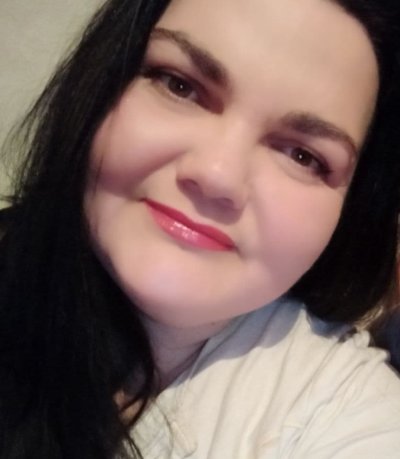 Mrs-Beauty naked stripping on cam for live sex video chat