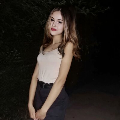 mulan_bae naked stripping on cam for live sex video chat