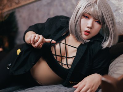 Mystery_Girl_ naked stripping on cam for live sex video chat