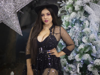 NatashaFerrer naked stripping on cam for live sex video chat