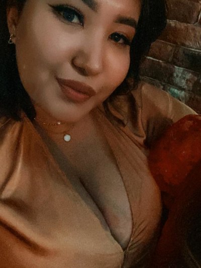 nika_liu naked stripping on cam for live sex video chat