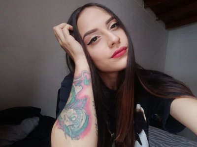 paulina_correa naked stripping on cam for live sex video chat