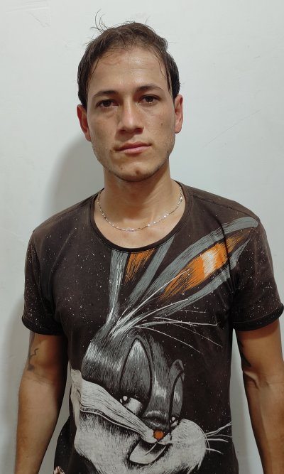 peterhot23 naked stripping on cam for live sex video chat