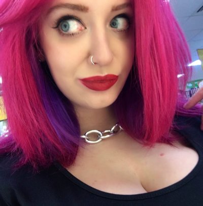 pinkbow naked stripping on cam for live sex video chat