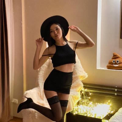 Promo_Girl naked stripping on cam for live sex video chat