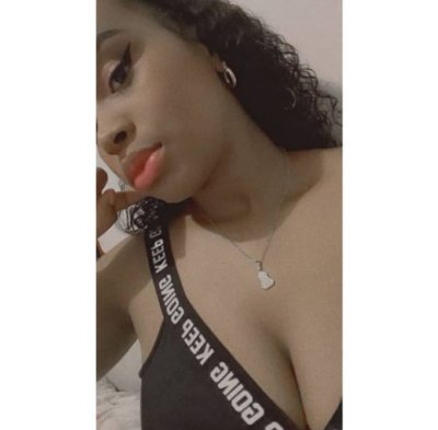 Raylee_thomson naked stripping on cam for live sex video chat